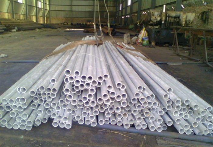 如何穩定的對于高強度滲鋁管進行焊接.jpg